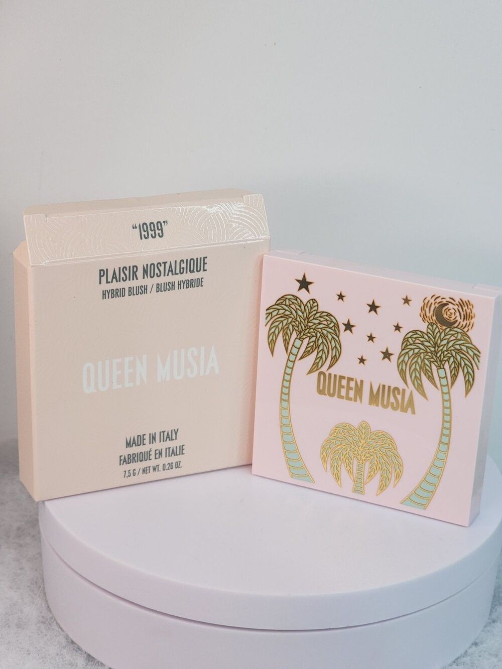 Queen Musia Plaisir Nostalgique Hybrid Blush 1999 7.5g Msrp$48